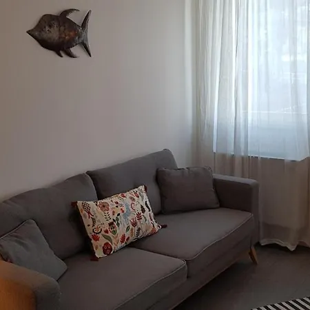 Bellagio Holiday Home Apartamento *