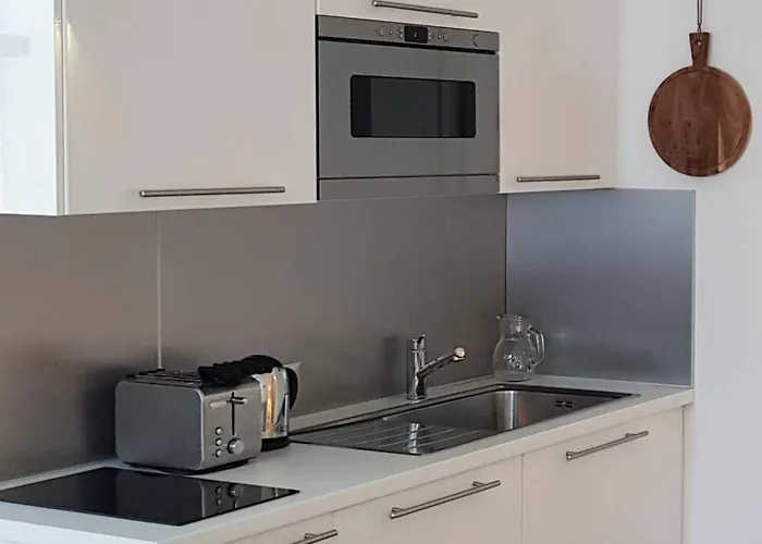 Bellagio Holiday Home *