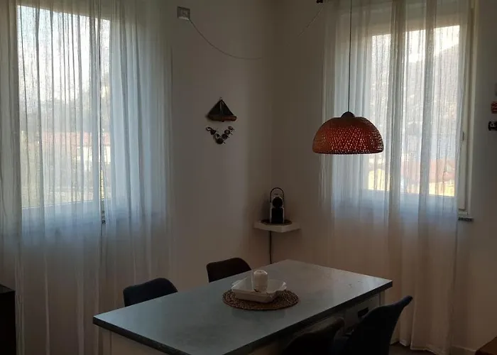 Bellagio Holiday Home アパート